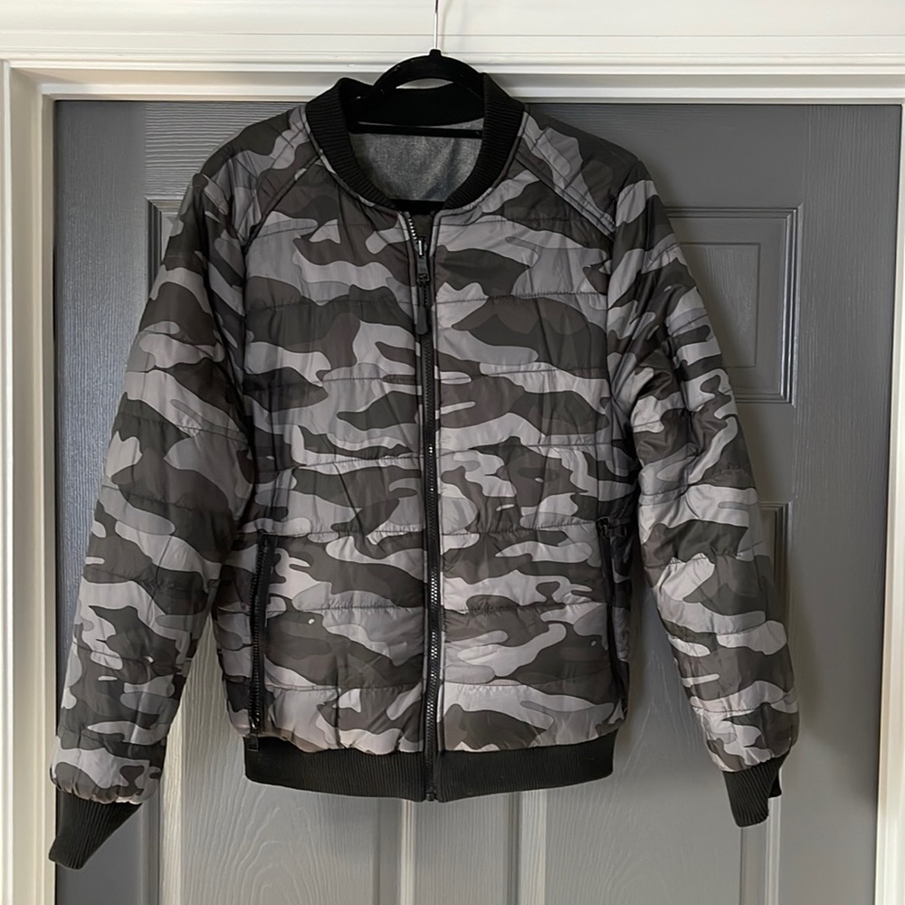 REVERSIBLE MENS JACKET